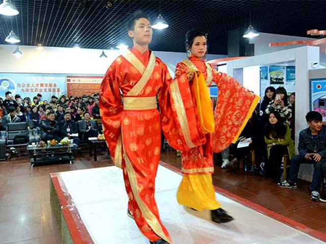 株洲市职工大学（工业学校） 精准发展服装、商贸、机电三大专业特色